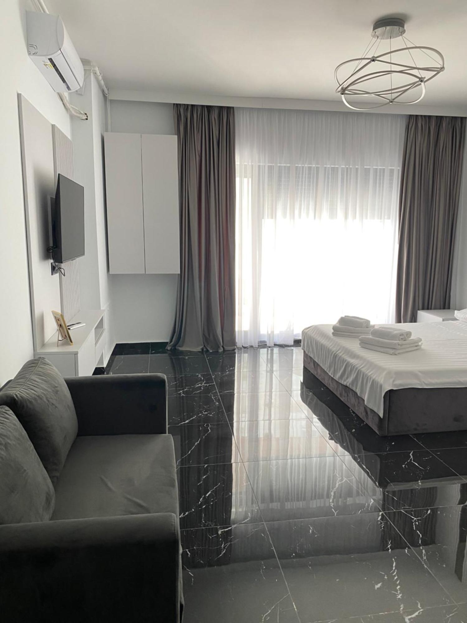 Vista Del Mar Apartment Mamaia Luaran gambar